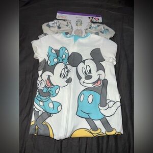 Disney Baby 2 pack Zipper Up Sleeper New With Tags 3 Month